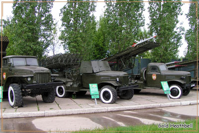 Боевая техника в Парке Победы Боевая техника в Парке Победы